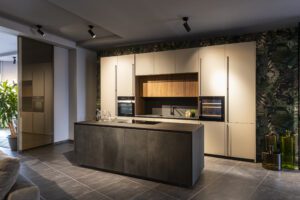cucina logica e isola zafferano valdesign