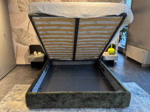 Letto con contenitore mod. Cassiopea di Alf Dafrè